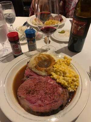 Lawry's The Prime Rib