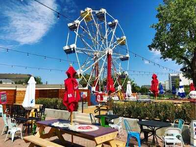 Ferris Wheelers Backyard and BBQ, Dallas