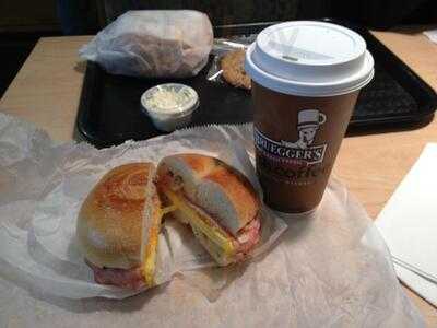 Bruegger's Bagels And Jamba Juice