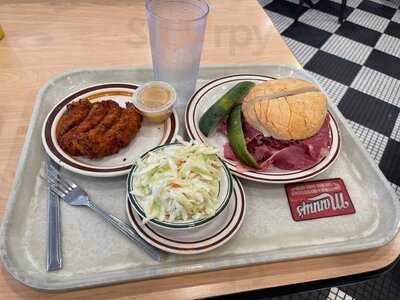 Manny's Cafeteria & Delicatessen, Chicago