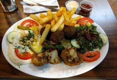 Wally's Falafel & Hummus