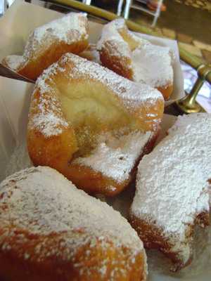 Cafe Beignet, Royal Street