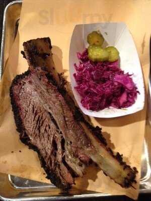 Izzy's Smokehouse - Brooklyn