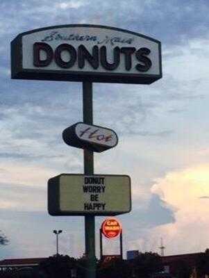 Southern Maid Donut Shop, El Paso