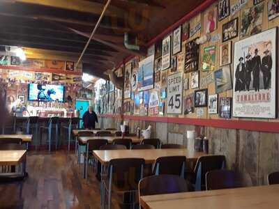 Martin's Bar-b-que Joint