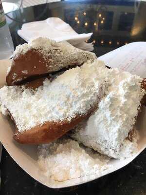 Cafe Beignet, Decatur Street