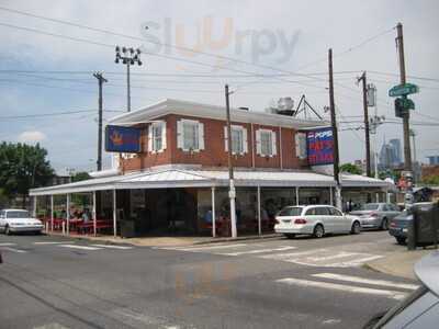 Pat's King Of Steaks