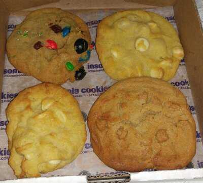 Insomnia Cookies