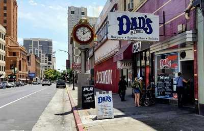 Dad's On J st, Sacramento