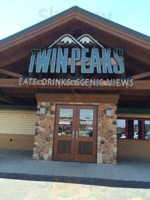 Twin Peaks Restaurants