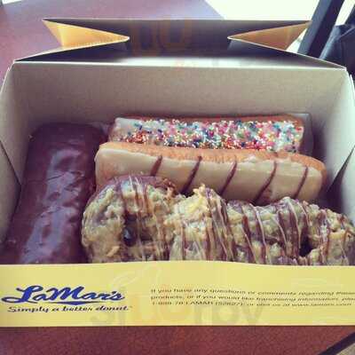 Lamar's Donuts And Coffee