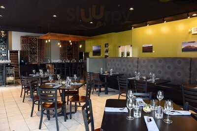 Cuvee Wine Table