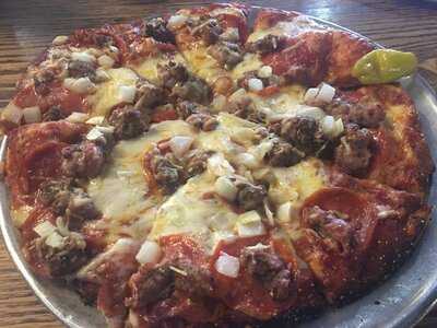 Bonnie & Clyde's Pizza Parlor