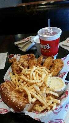 Raising Cane's Chicken Fingers, Las Vegas