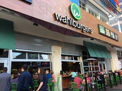 Wahlburgers, Las Vegas