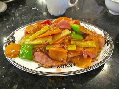 Brandy Ho's Hunan Food