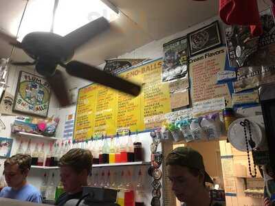 Plum Street Snoballs, New Orleans