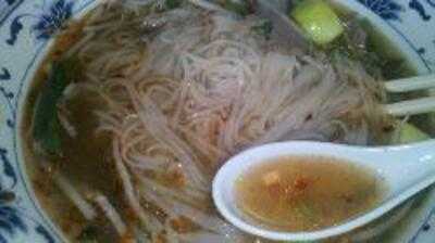 Pho Tay Ho