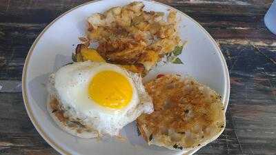 Eggs Over Frankfort