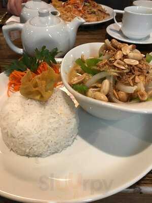 Nicky's Thai Kitchen