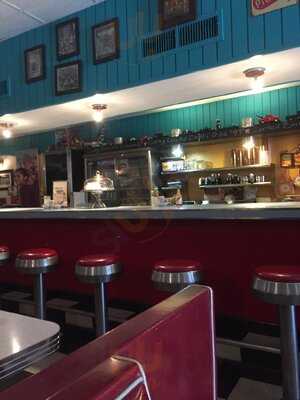 Lost in the 50's Diner, Baltimore