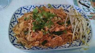 Lemon Grass Thai Cuisine