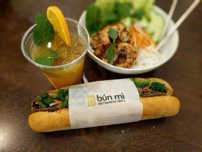 Bun Mi Vietnamese Grill, Atlanta