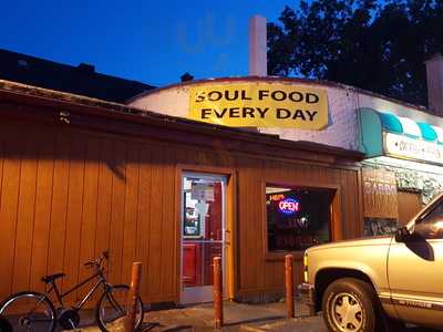 Ashley's Bar-B-Que, Milwaukee