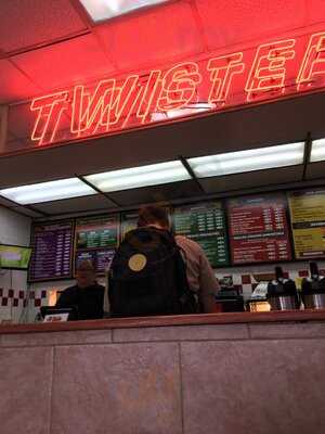 Twisters Burgers & Burritos, Albuquerque