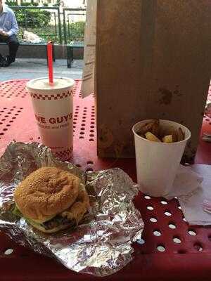 Five Guys, Brooklyn