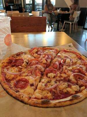 Blaze Pizza, Charlotte