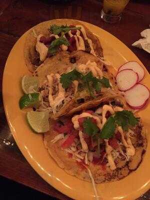 Ho' Brah Tacos