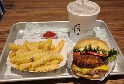 Shake Shack Country Club Plaza, Kansas City