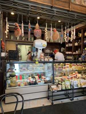 Gouda's Italian Deli, Milwaukee