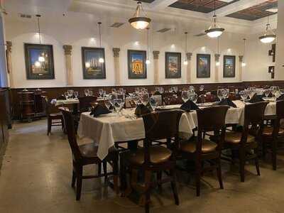 Scuzzi's Italian Restaurant