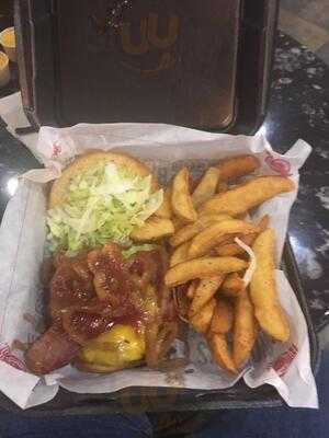 Fuddruckers, New Orleans