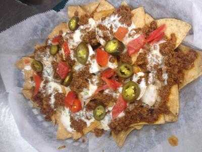 O-line Sports Grill