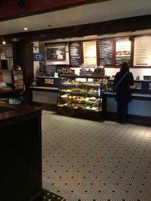 Corner Bakery Cafe, Chicago