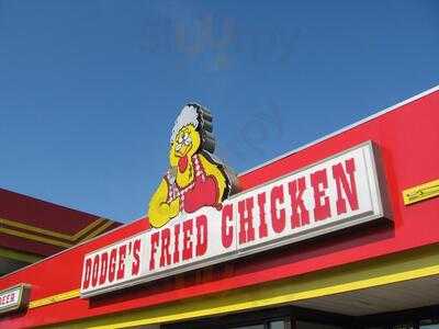 Dodge's Chicken Store, Memphis