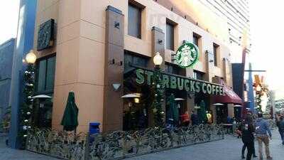 Starbucks, Los Angeles