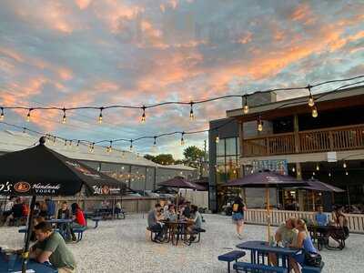 Half Liter BBQ & Beer Hall, Indianapolis