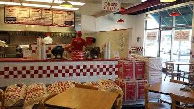 Five Guys, Charlotte