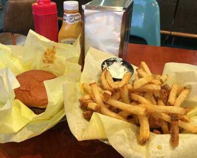 Shaka Shack Burgers, Santa Monica