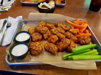 Buffalo Wild Wings, Los Angeles