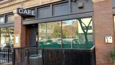 The Flatiron Cafe