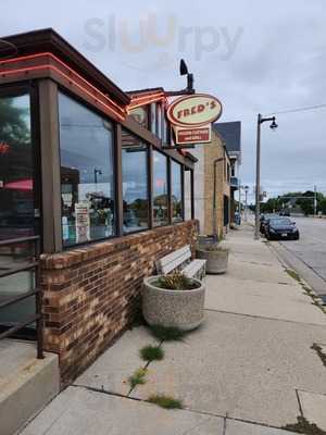 Fred's Drive-In, Milwaukee