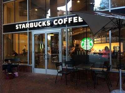 Starbucks, Boston