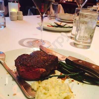 Fleming's Prime Steakhouse & Wine Bar