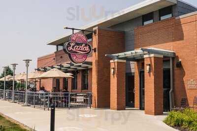 Lazlo's Brewery & Grill