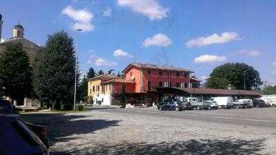 Albergo Ristorante Pizzeria La Madonnina